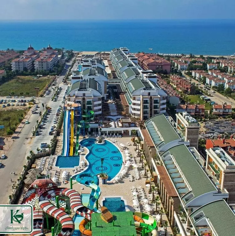 کریستال واترورد ریزورت اند اسپا کریستال واترورد ریزورت اند اسپا